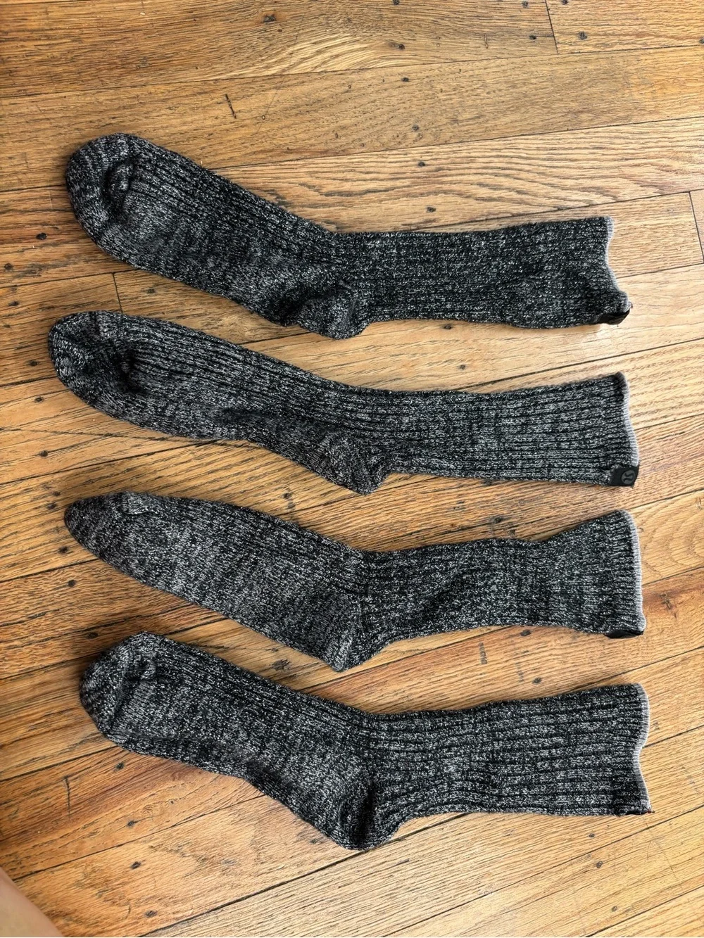 lululemon athletica Women's Ribbed Crew Socks - glittery gray